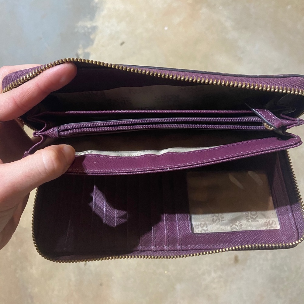 Michael Kors wallet